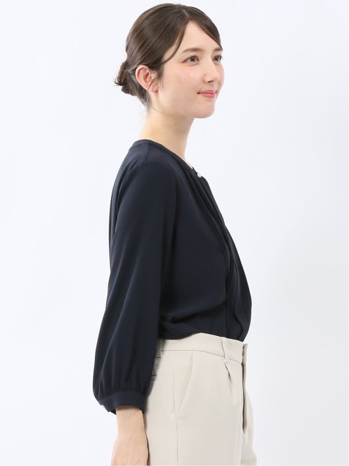 ピンタック 8分袖プルオーバーブラウス