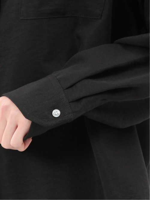 ストレッチ バックタック レギュラーカラー 長袖ブラウス