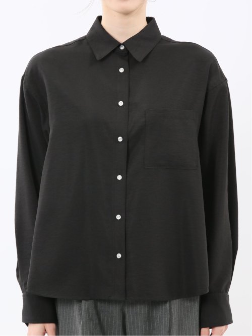 ストレッチ バックタック レギュラーカラー 長袖ブラウス