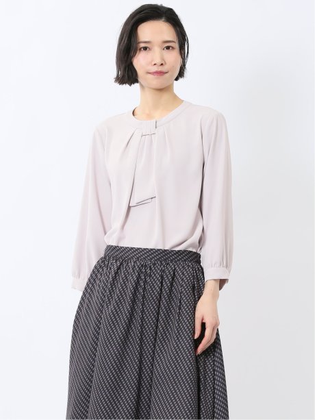 金具付きボウタイ風 7分袖プルオーバーブラウス