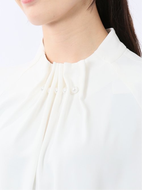 タックパール 半袖プルオーバーブラウス