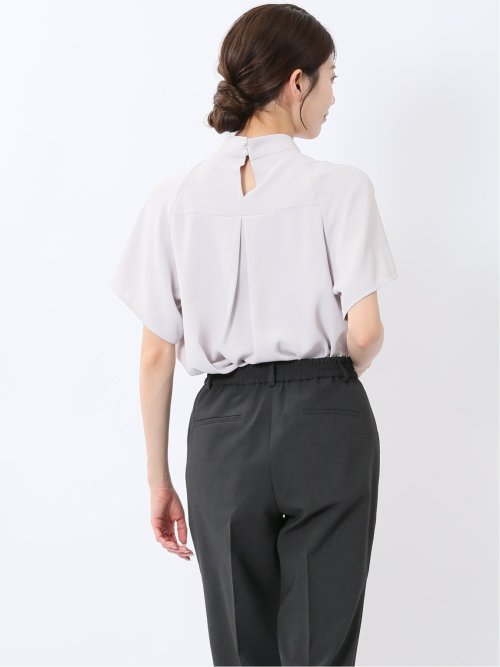 タックパール 半袖プルオーバーブラウス