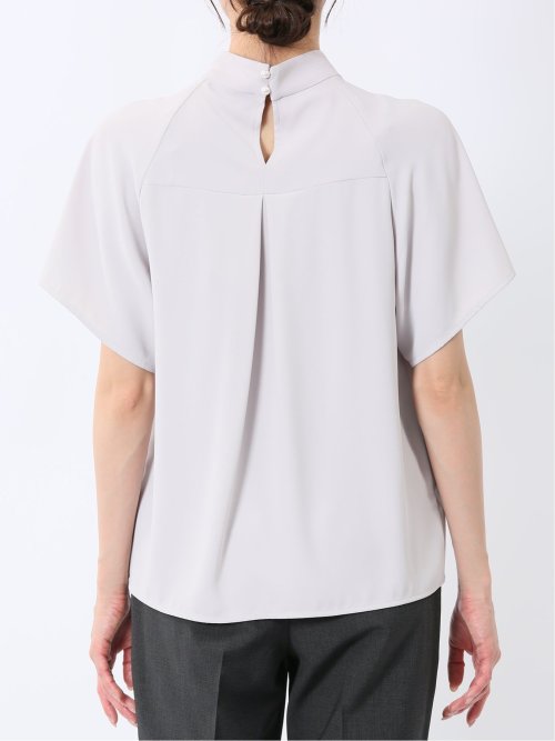 タックパール 半袖プルオーバーブラウス