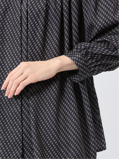 プリント バンドカラー 8分袖比翼ブラウス