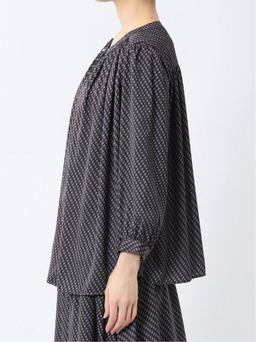 プリント バンドカラー 8分袖比翼ブラウス