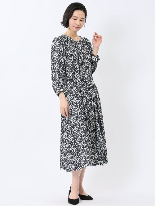 プリント バンドカラー 8分袖比翼ブラウス