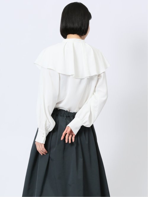 フリルカラー 前開きブラウス