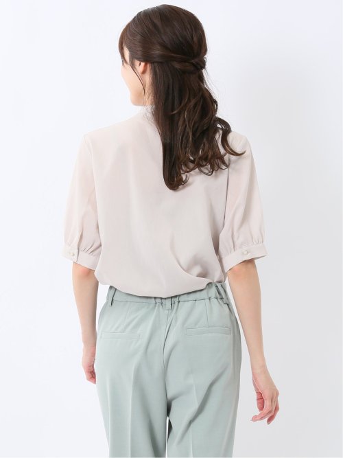 バンドカラー パフスリーブ 比翼ブラウス