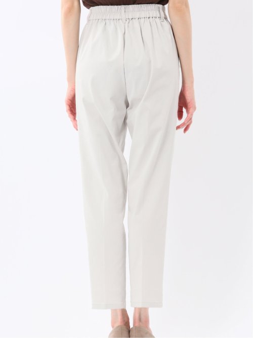 スラリッチ ワンタック テーパードパンツ