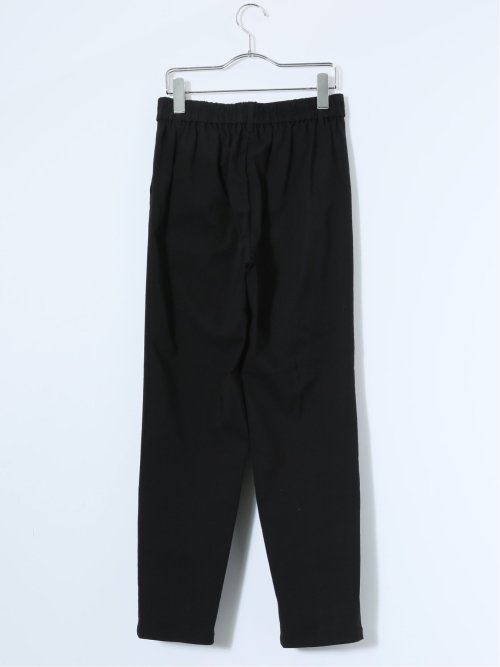 スラリッチ ワンタック テーパードパンツ