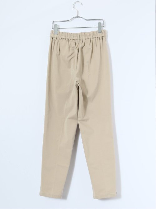 スラリッチ ワンタック テーパードパンツ