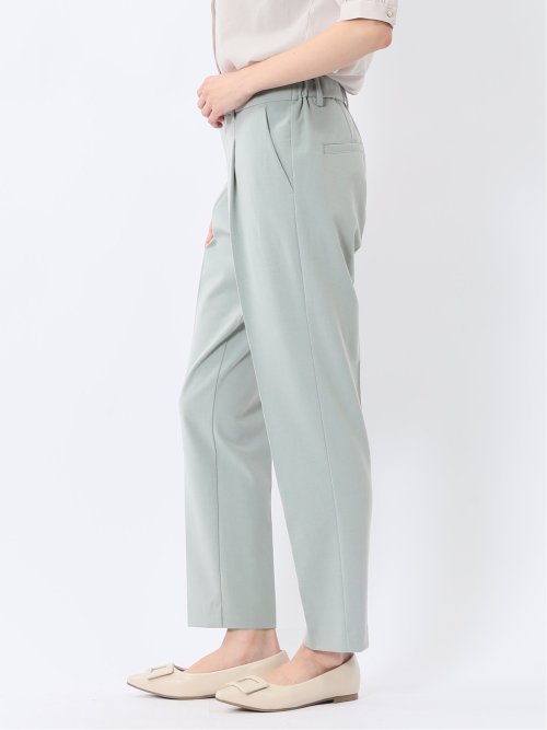 ストレッチ ワンタック テーパードパンツ