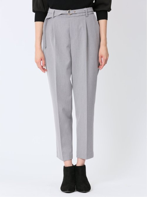 レーヨン混ストレッチ ベルト付きテーパードパンツ