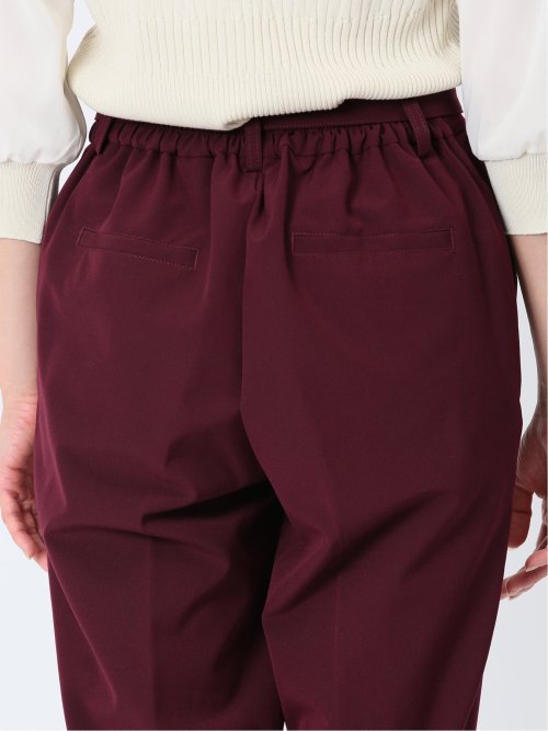 レーヨン混ストレッチ ベルト付きテーパードパンツ