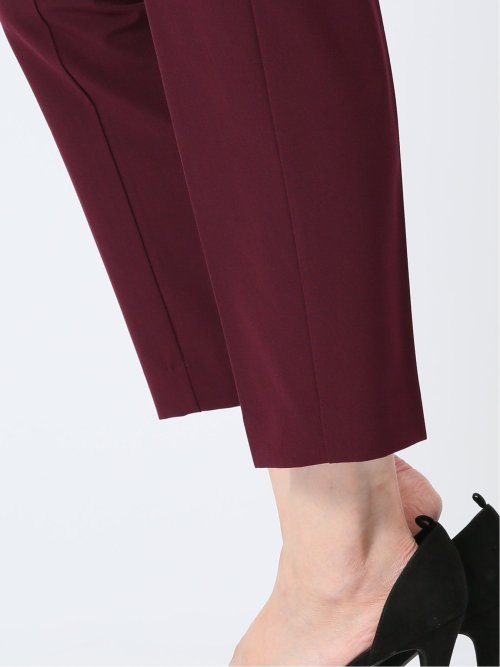 レーヨン混ストレッチ ベルト付きテーパードパンツ