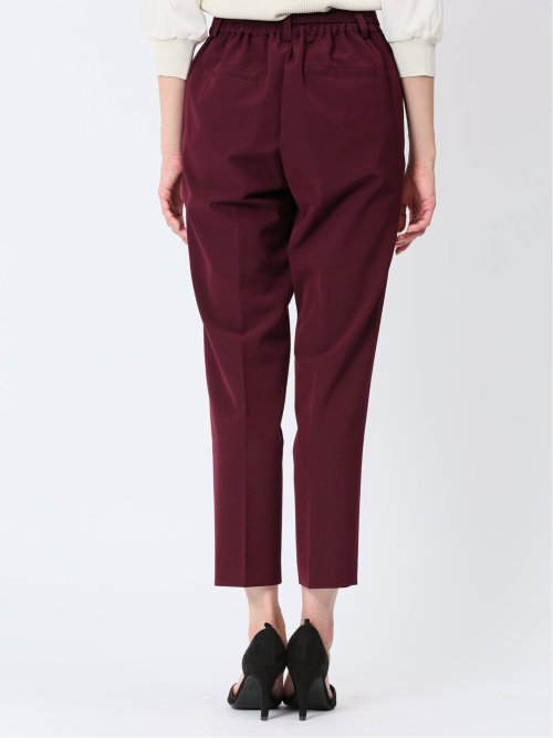 レーヨン混ストレッチ ベルト付きテーパードパンツ