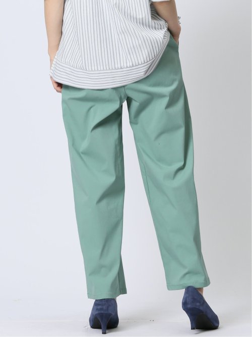 ストレッチ ボタン付き ワイドパンツ