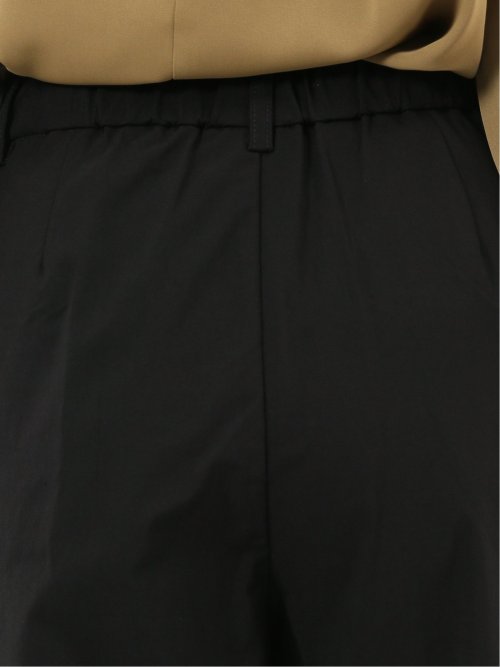 ストレッチ ボタン付き ワンタック ワイドパンツ