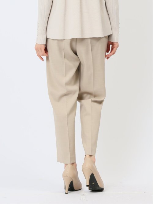 ベルト付き タックテーパードパンツ