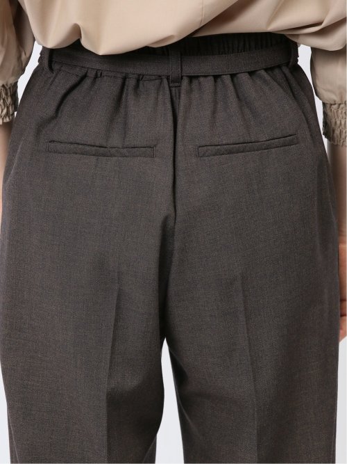 ベルト付き タックテーパードパンツ