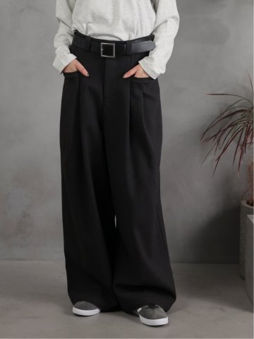 Belted High-Waist Tuck Pocket Pants / 2タック ハイウエスト タックポケット ベルト付きパンツ