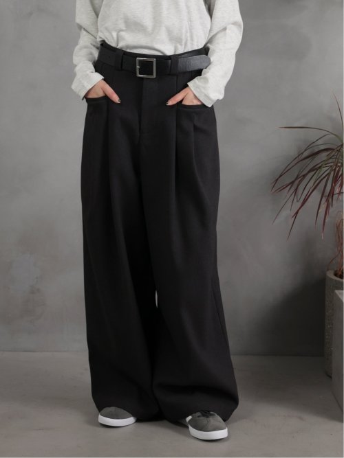 Belted High-Waist Tuck Pocket Pants / 2タック ハイウエスト タックポケット ベルト付きパンツ