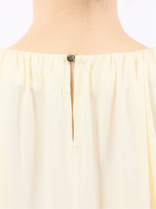 ギャザーネック 半袖プルオーバー