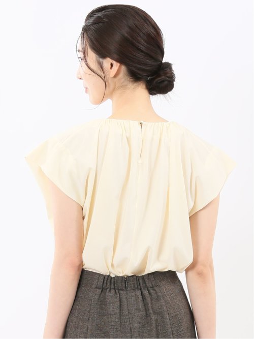 ギャザーネック 半袖プルオーバー