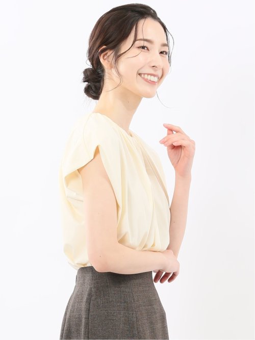 ギャザーネック 半袖プルオーバー