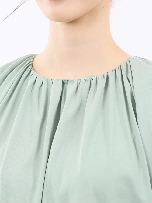 ギャザーネック 半袖プルオーバー