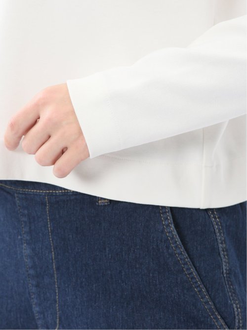 クロップド クルーネック長袖Ｔシャツ