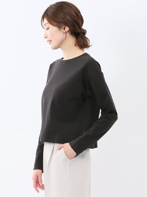 クロップド クルーネック長袖Ｔシャツ
