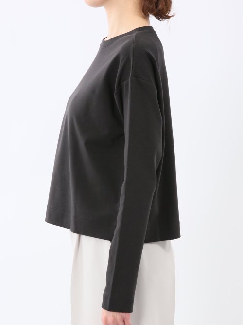 クロップド クルーネック長袖Ｔシャツ