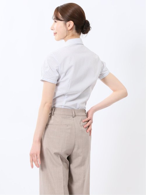 嬉しい機能 スキッパー 半袖シャツ