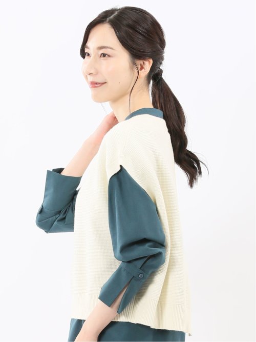 ウォッシャブル 地柄 バックスリット ニットベスト