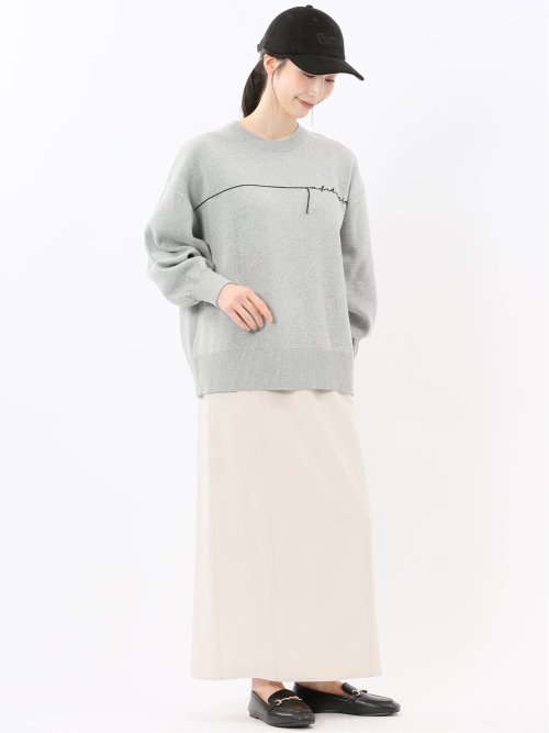 ロゴ刺繍 スエットライク ニットプルオーバー