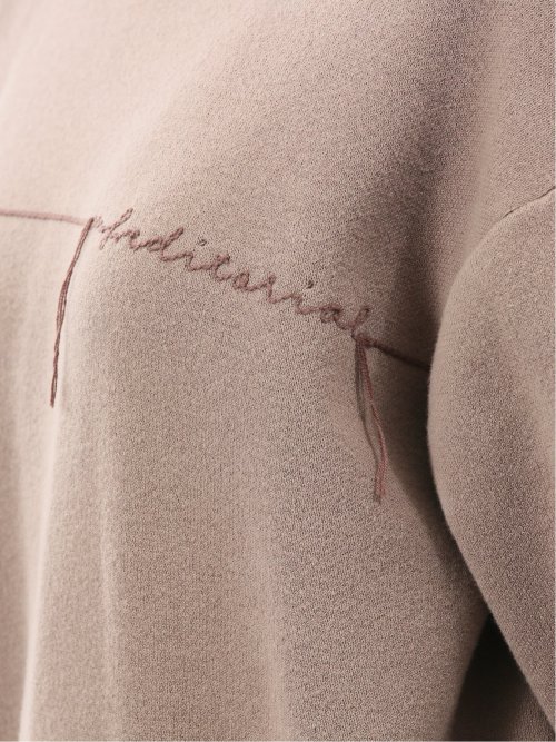 ロゴ刺繍 スエットライク ニットプルオーバー