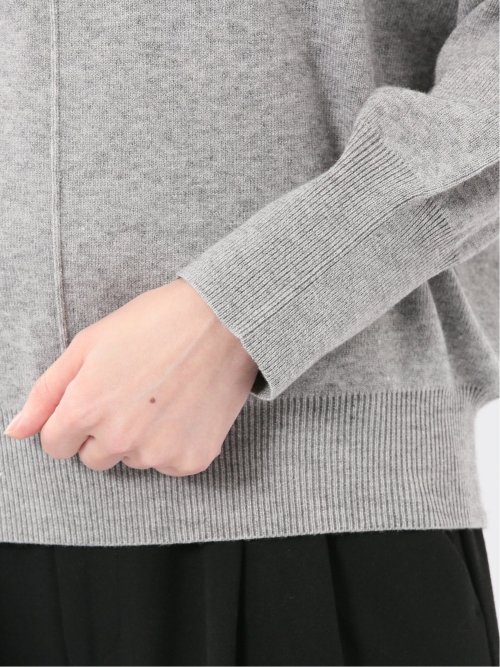 ハンドウォッシャブル センターハギ Vネック ニットプルオーバー