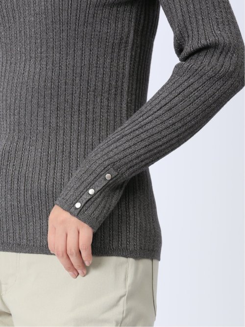 ラメリブニット ハイネックプルオーバー