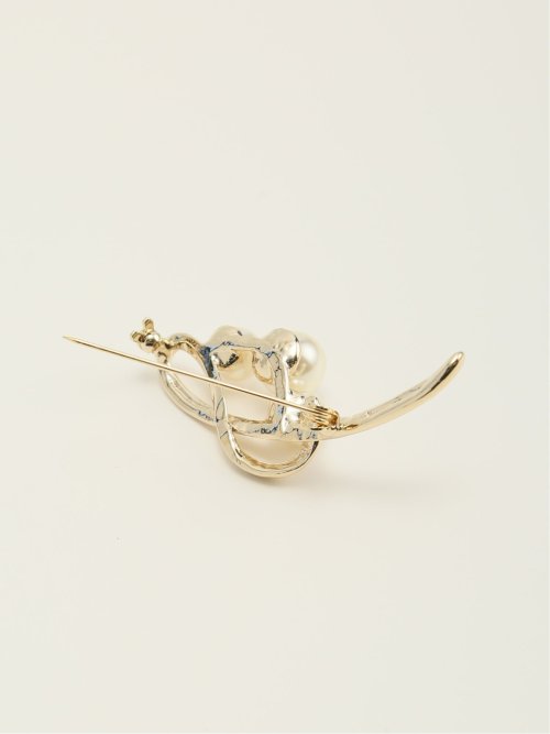 パールモチーフ ブローチ