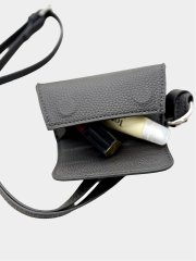 ドロー/DRAW ネックストラップ付 リップバッグ キップスキン調