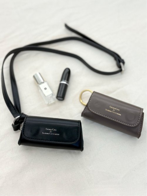 ドロー/DRAW ネックストラップ付 リップバッグ シュリンク型押し