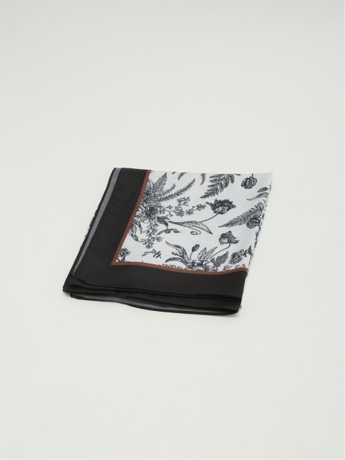 大判 プリント スカーフ