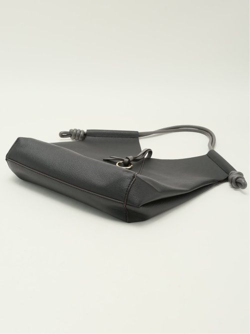 軽量 ショルダーバッグ A4対応