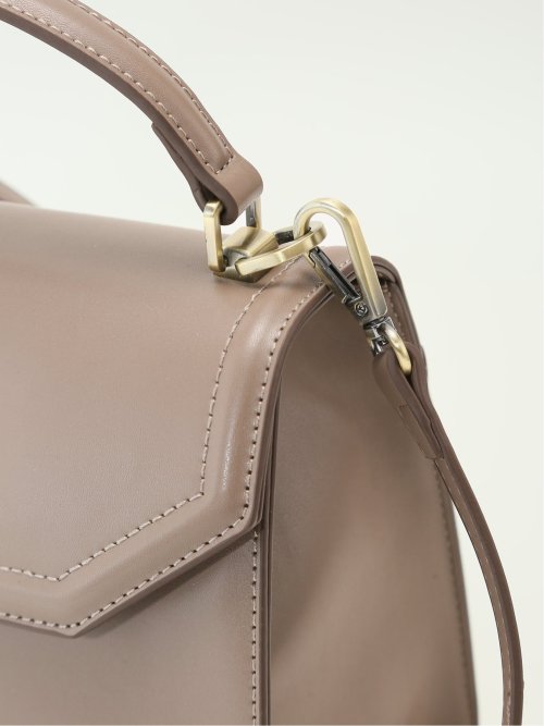 角ひねり金具付き 2WAYハンドバッグ