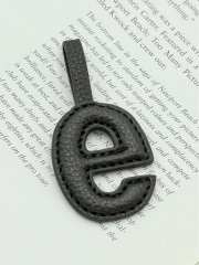 ドロー/DRAW イニシャルチャーム (e・小文字)