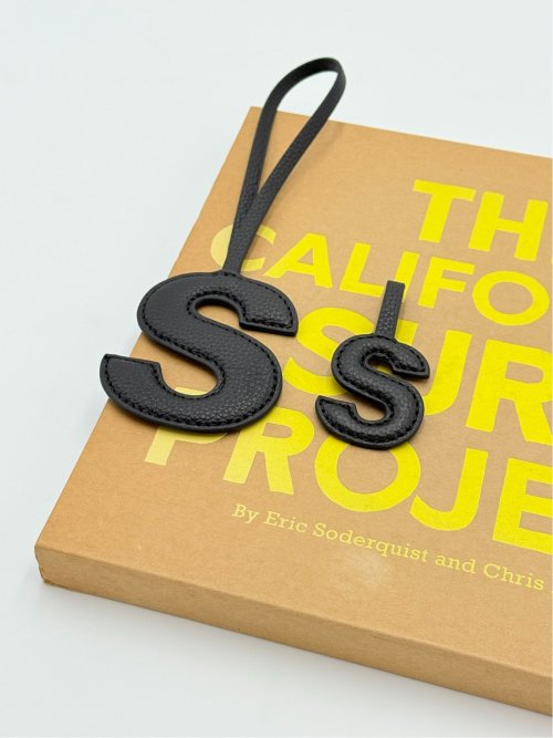 ドロー/DRAW イニシャルチャーム (s・小文字)